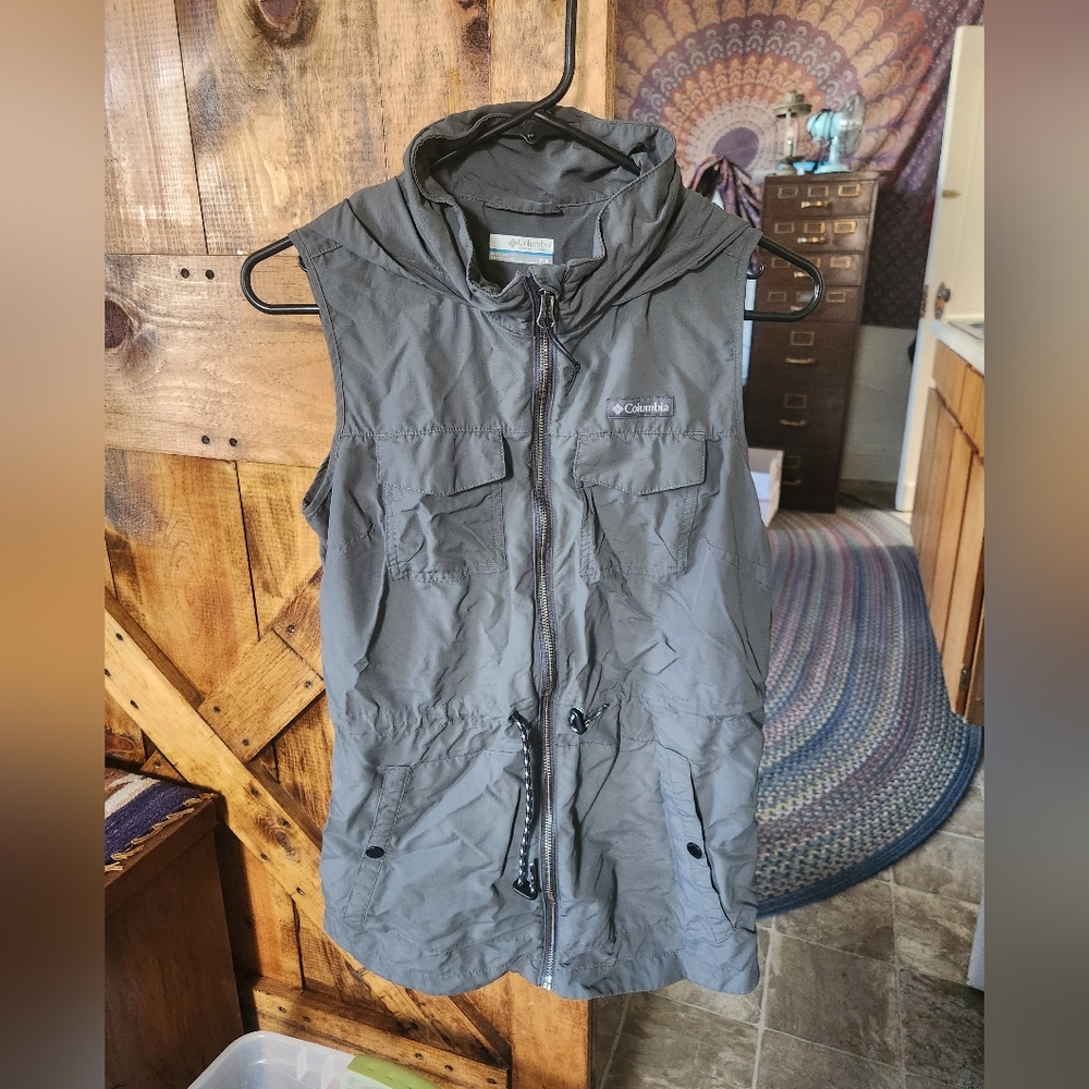 Womens silver ridge vest